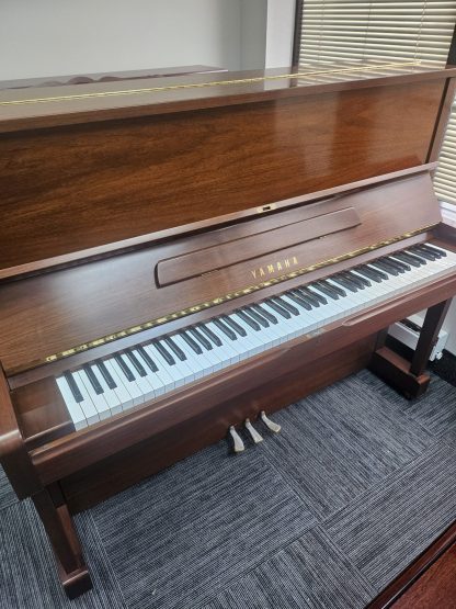 YAMAHA U1, yr.1987 - Image 3